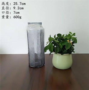 工藝品花瓶